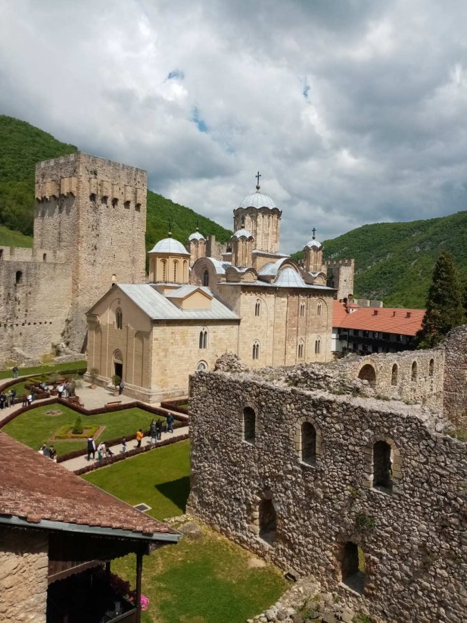 Manastir Manasija (Manastiri) — glavna fotografija