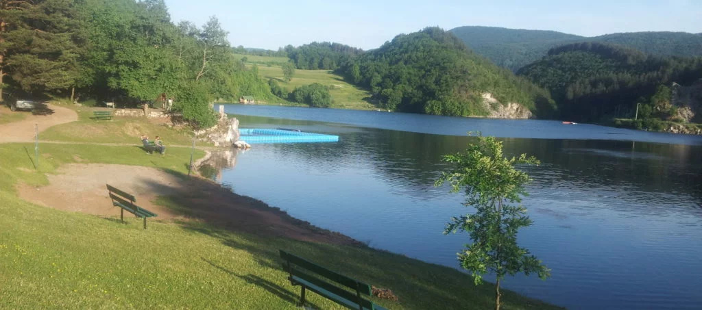 Radoinjsko jezero (Jezera) — glavna fotografija